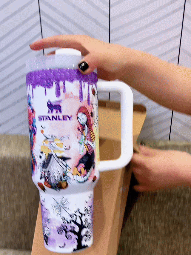 Hauntidays™ Sally x Jack Skellington 40oz Tumbler