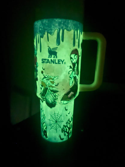 Hauntidays™ Sally x Jack Skellington 40oz Tumbler